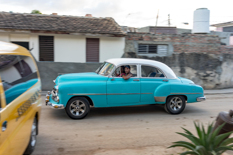 Illustration for article titled Here's What Cuba's Car Scene Looks Like In 2017